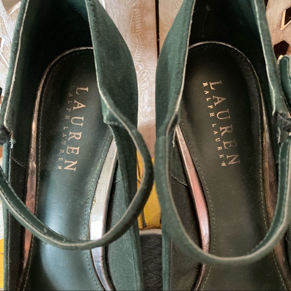 Lauren Ralph Lauren Sage Green Suede Pointed Heels - Picture 5 of 7